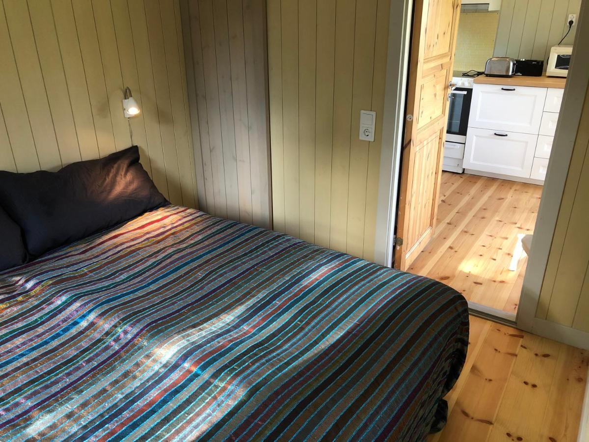 Mysig Nybyggd Stuga Naera Hav Och Natur Klovedal Exterior foto